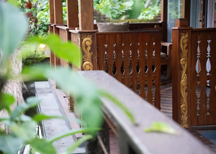 Parvati Retreat *