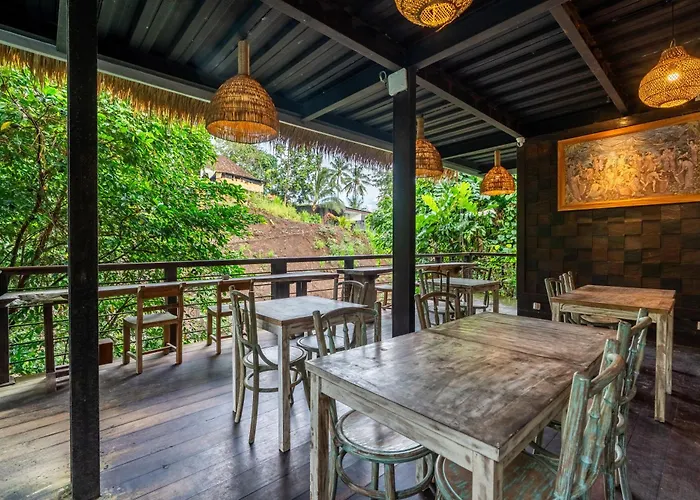 Parvati Retreat Villa *